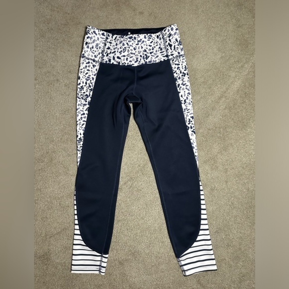 Apana (S) Navy Blue Leopard Print Yoga/Active Leggings